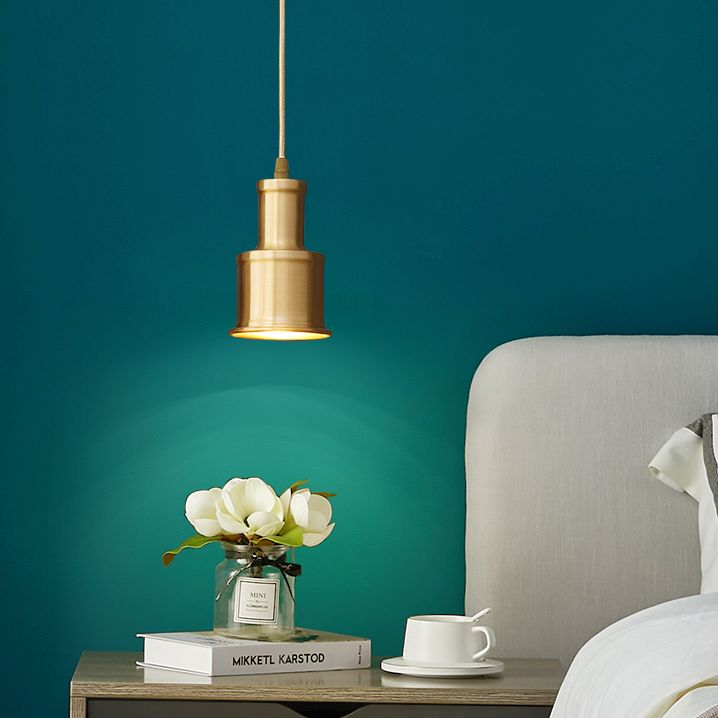 Metal Cylindrical Down Lighting Pendant Nordic Style Pendant Light Fixture in Gold