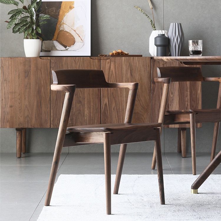 Inicio Silla de comedor de madera de estilo escandinavo Silla auxiliar de comedor con respaldo abierto y brazo