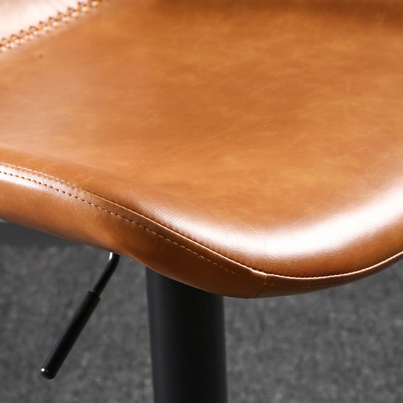 Barhocker im Industriestil, Lederschalensitz mit verstellbarer Höhe für die Restaurantbar