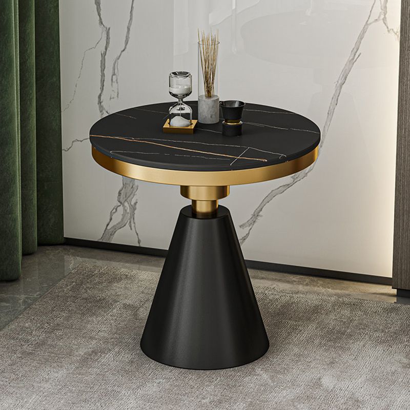 Mesa de comedor de piedra sinterizada de estilo moderno con base de pedestal