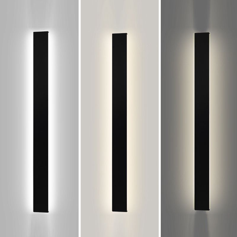 Linear Shape Metal Wall Lighting Modern 1 Light Wall Mounted Light Fixture in Black