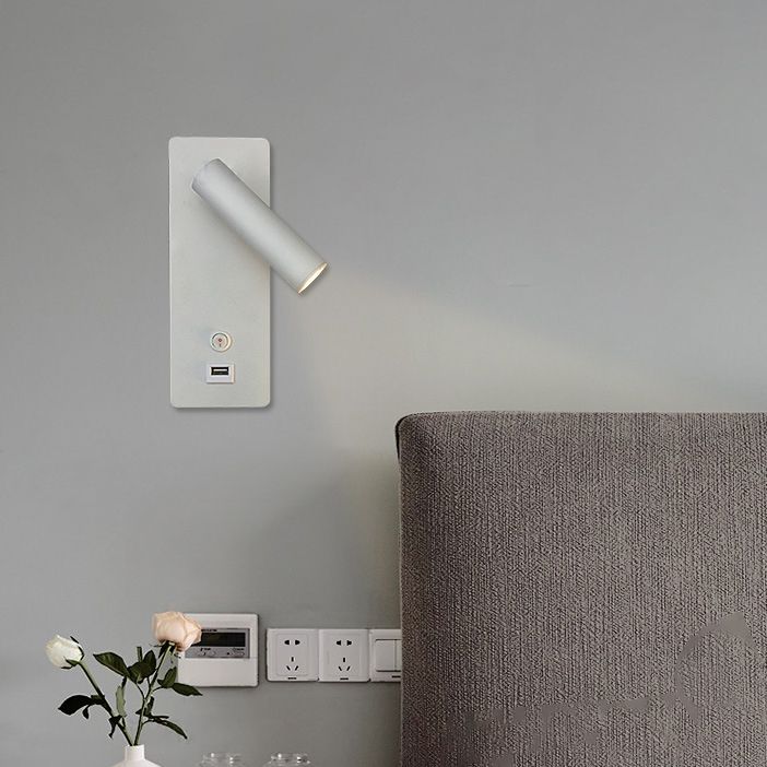 Moderna semplicità lettura da parete luce metallica da parete per un letto