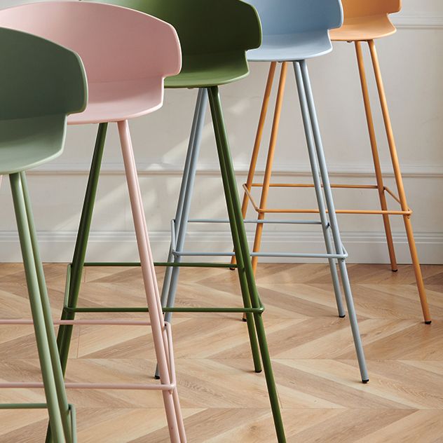 Scandinavian Plastic Counter Stool Armless Bar Stool for Living Room