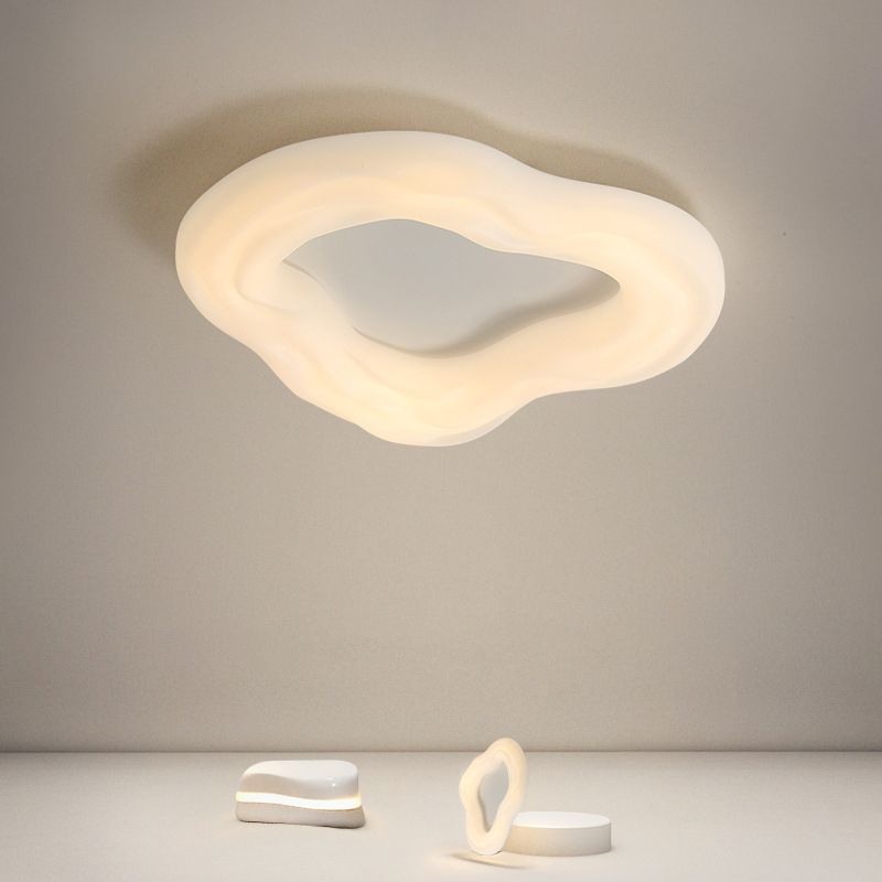 White Flush Mount Lighting Modernism LED Ceiling Light for Foyer