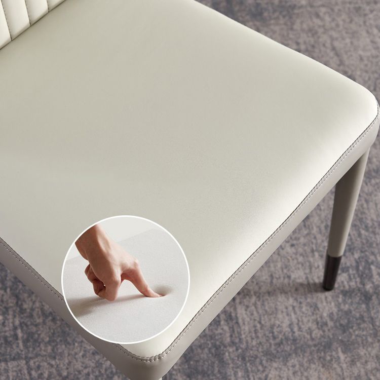 Sillas de comedor de metal de estilo moderno, sillas laterales sin brazos con respaldo lateral para cocina