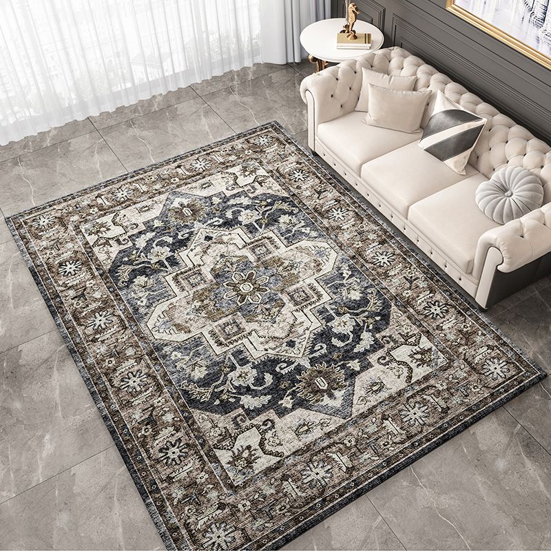 Distressed Multi Color Persian Rug Synthetics Geometric Print Carpet Washable Non-Slip Backing Stain Resistant Rug for Home