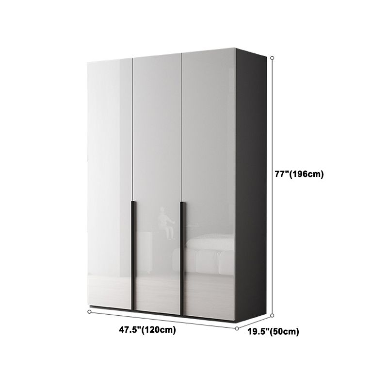 Modern Mirrored Finish Wardrobe Cabinet Engineered Wood and Solid Wood Wardrobe