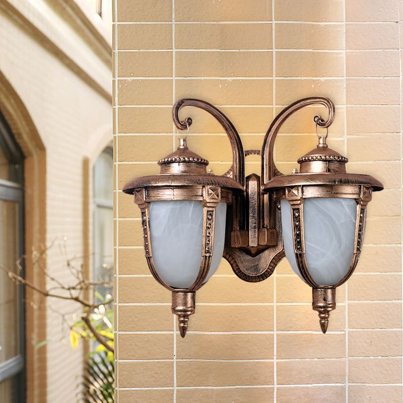 2 Heads Acorn Sconce Light Fixture Country Rust Aluminum Wall Mount Lamp with Cracked Glass Shade