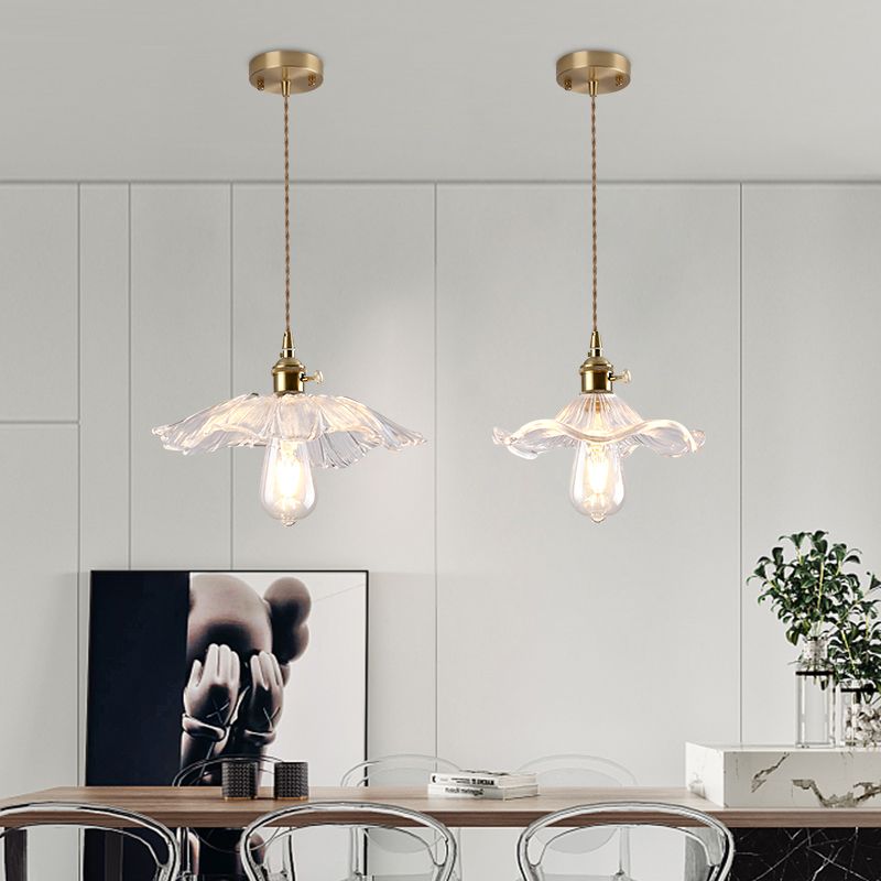 Ein-Bulb-Lampen-Lampen-Vintage-Stil schattierter strukturierter Glasbeleuchtung Anhänger in Gold