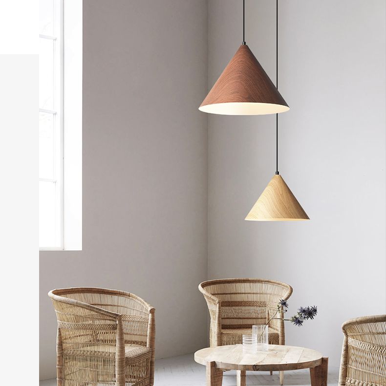 Bois moderne suspendu au plafond cône 1-Light Pendant Light pour salle à manger