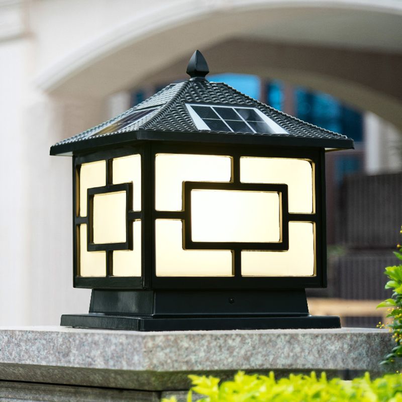 Modern Pillar Light Minimalist LED Solar Lighting Fixture with Acrylic Shade for Garden