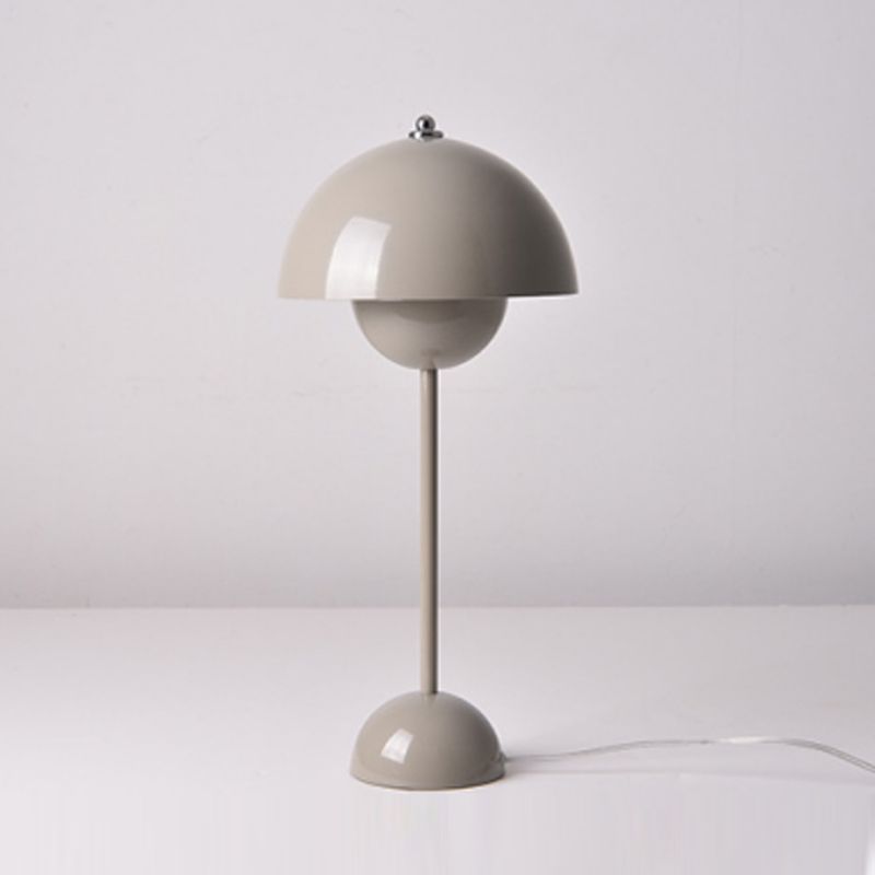 Macaron Style Table Lamp 1-Light Desk Lamp with Metal Shade for Bedroom