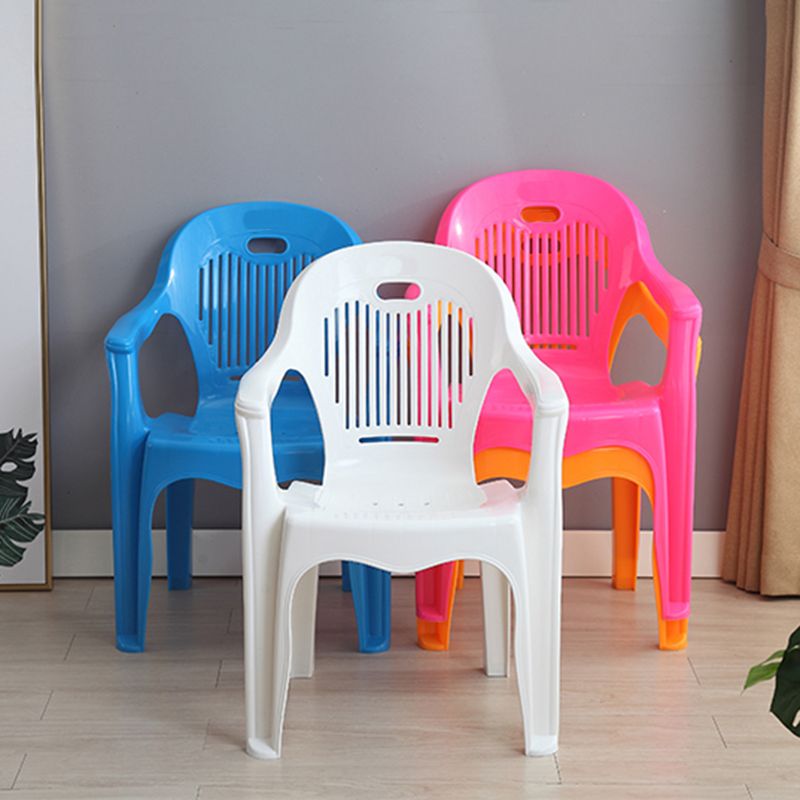 Modern Plastic Dining Room Chair Stacking Dining Arm Chair for Restaurant