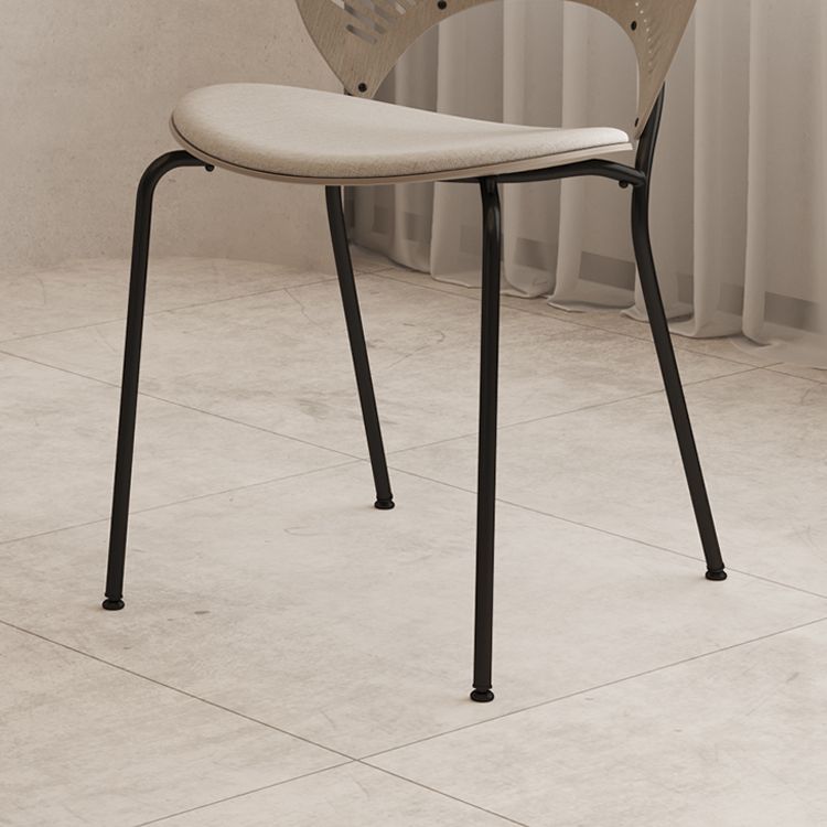 Sillas sin brazos de comedor modernas Sillas laterales de comedor interior con patas de metal