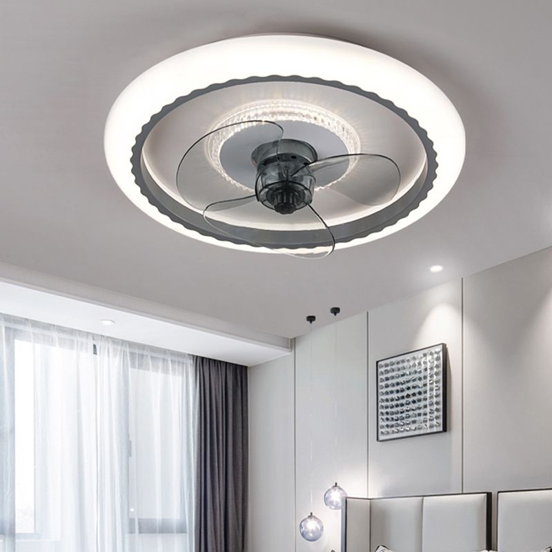 Nordic Style LED Fan Light Metal Round Flush Mount Light for Living Room