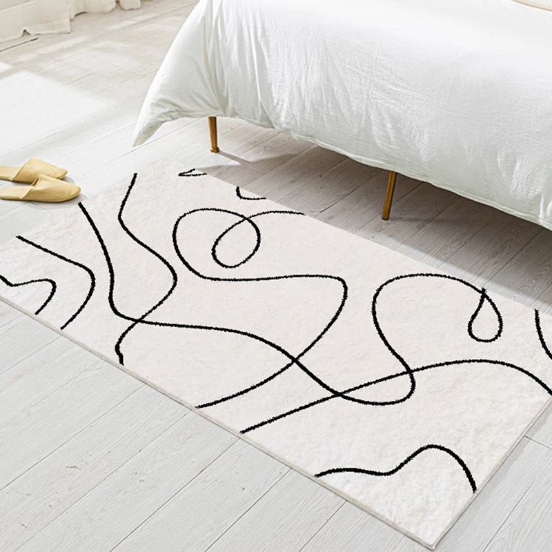 Black Modern Carpet Polyester Striped Carpet Non-Slip Backing Carpet for Living Room