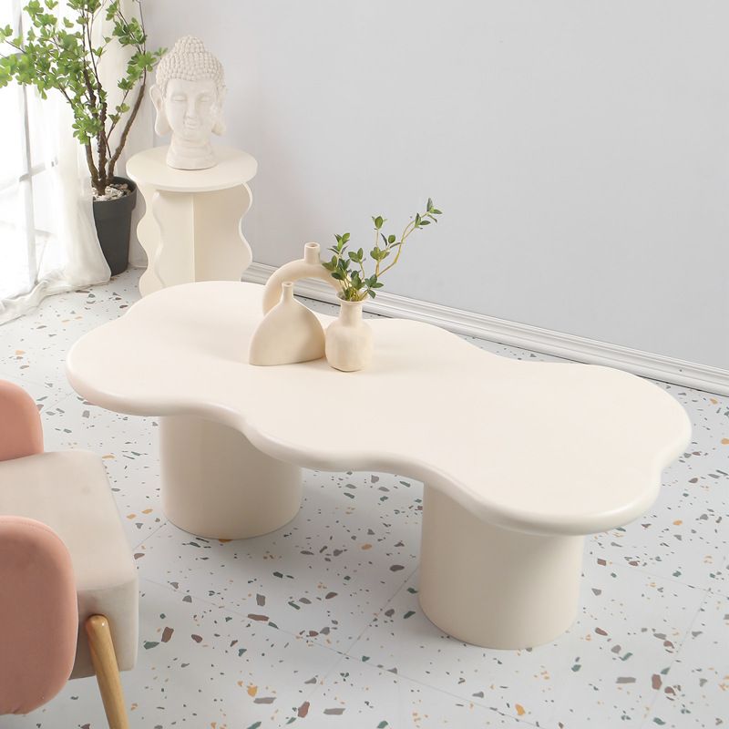 Scandinavian Free Form Coffee Table White Wooden Cocktail Table with 4 Legs