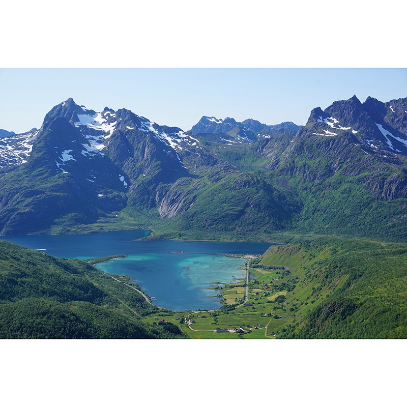 Beautiful Mountain Landscape Mural Wallpaper Mildew Resistant Wall Covering for House Interior