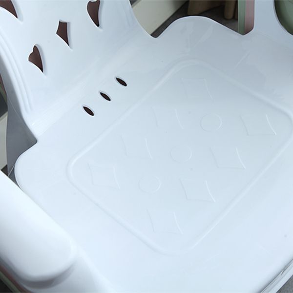Silla de comedor de plástico de estilo moderno, sillón de comedor apilable con respaldo de listones para el hogar