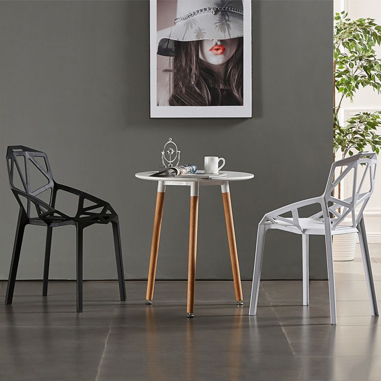Chaise de salle à manger en plastique contemporaine, finition mate, chaise de salle à manger à dossier croisé
