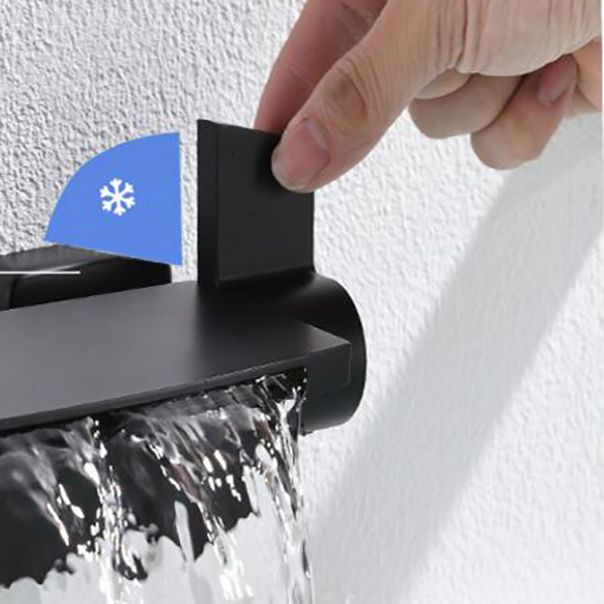 Classic Bath Faucet Solid Color Wall Mounted Waterfall Bathroom Faucet