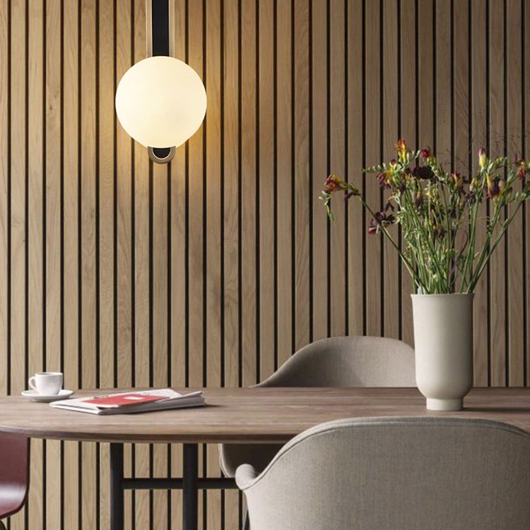 1 lampe à balle à balle en verre clair