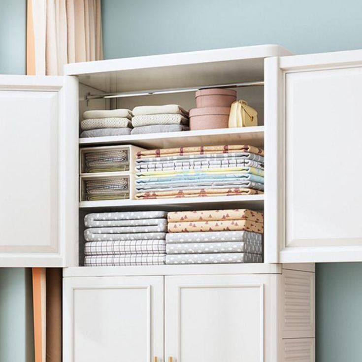 Plastic Wardrobe Cabinet with Garment Rod Hinged Wardrobe Closet