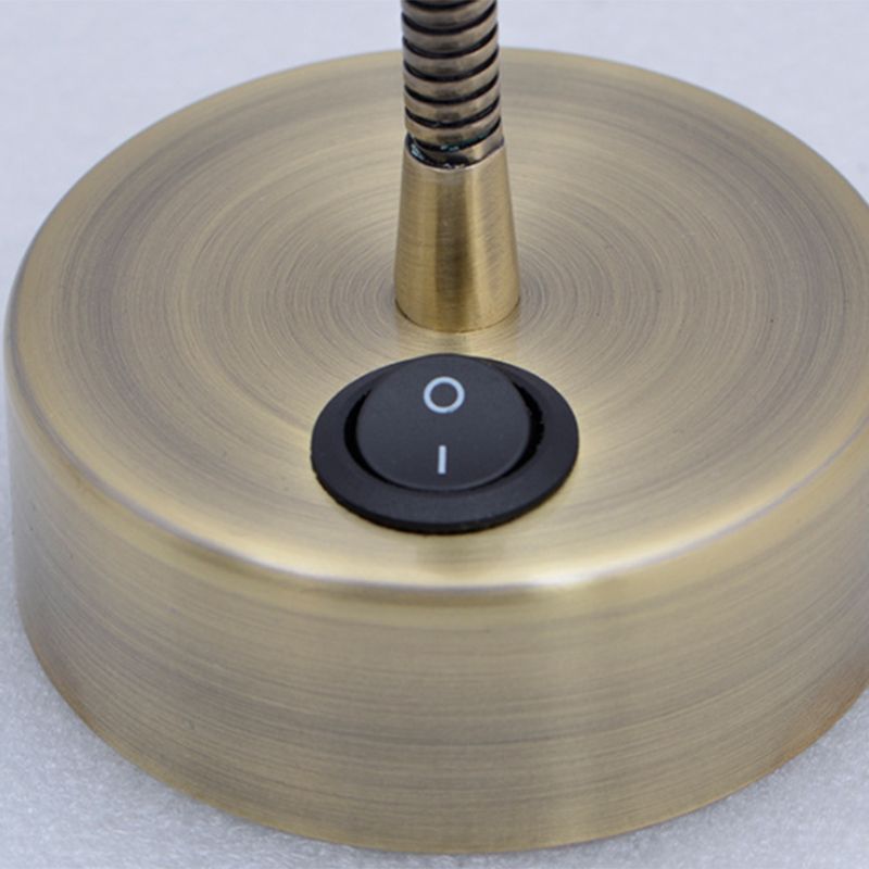 Armed Wall Lighting Simplicity Metal 1 Light Wall Sconces for Bedroom