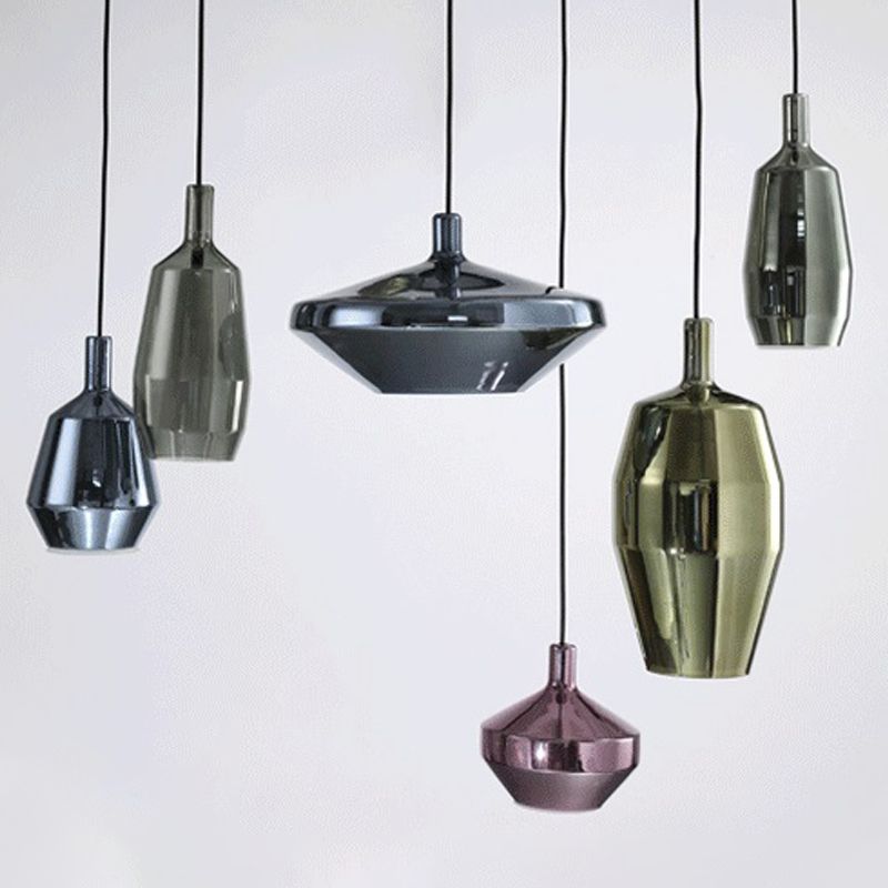 Light geometrica di ferro laccata a sospensione moderna a sospensione artistica con tonalità in vetro smerigliato