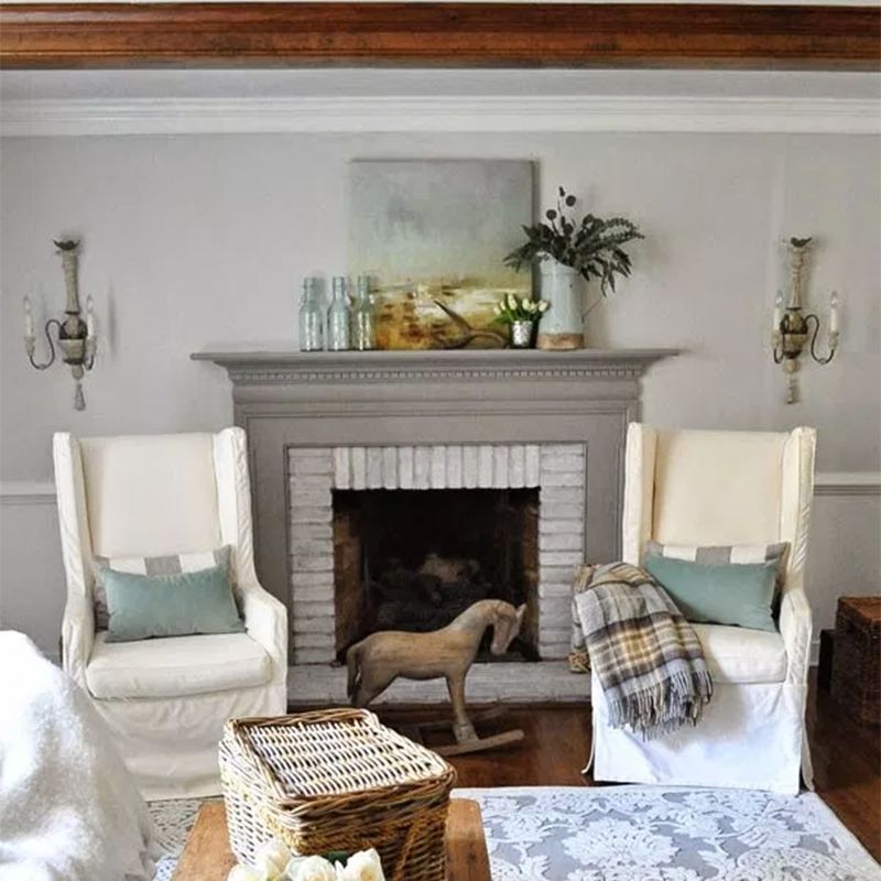 2 Bulbs Wood Wall Mount Light Traditional Distressed White Curved Arm Living Room Wall Lighting with Column Backplate