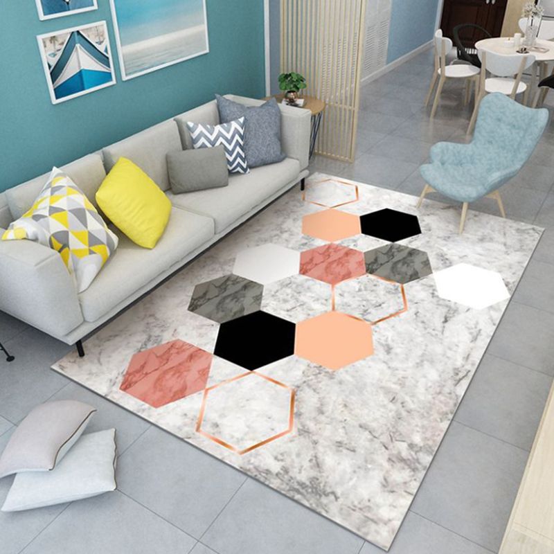 Black Modern Carpet Polyester Hexagonal Carpet Non-Slip Backing Carpet for Home Decor