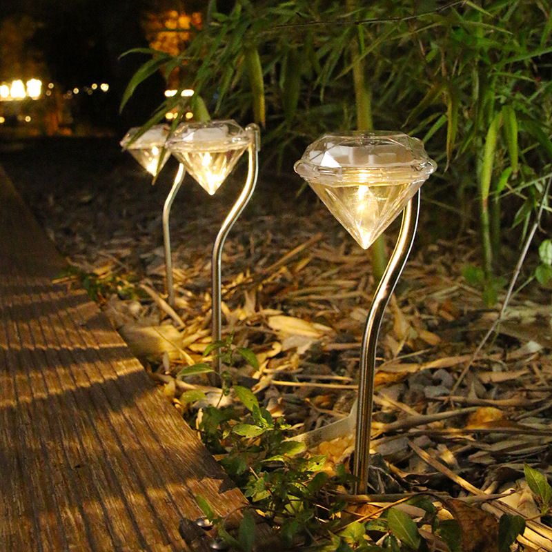 Acrylic Diamond Shaped LED Lawn Lighting Artistic Clear Solar Stake Light for Courtyard