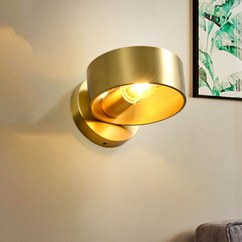 Luxury Round Sconce Wall Lighting 1-Light Metal Wall Mounted Light Fixture in Gold for Bedroom