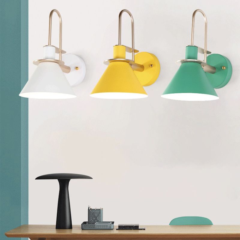 Geometric Shade Metal Wall Sconce Industrial Style Single Light Wall Mounted Light