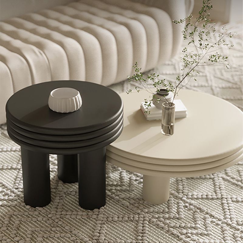 Contemporary Round Coffee Table Wooden Cocktail Table with 3 Legs