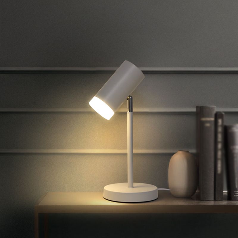 Geometrie -Tischlampe moderner Metall mit einem Lichttischlicht