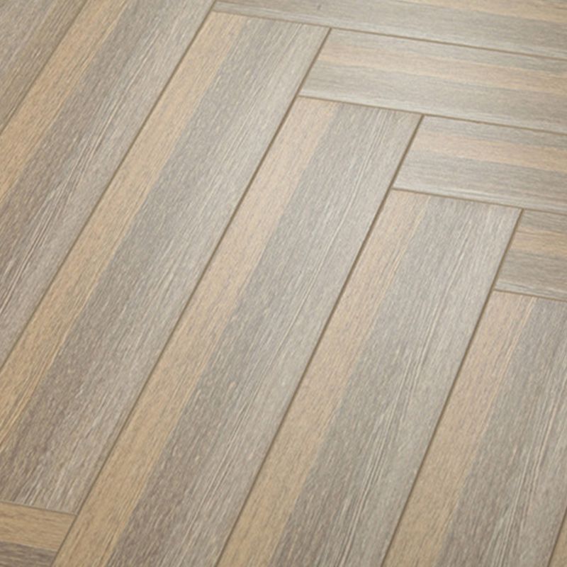 Textured Laminate Flooring Wooden Rectangular Fireproof Stain Resistant Click Laminate