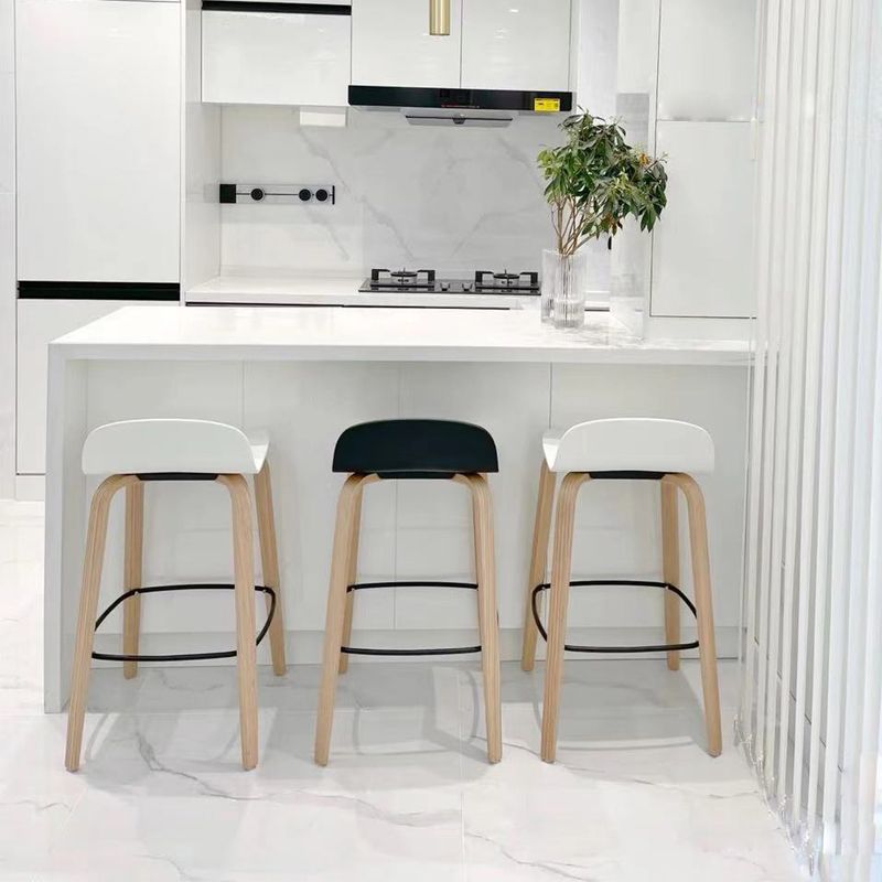 Nordic Indoor Simple Barstool Low Back Iron Tall Stool with Plastic Seat