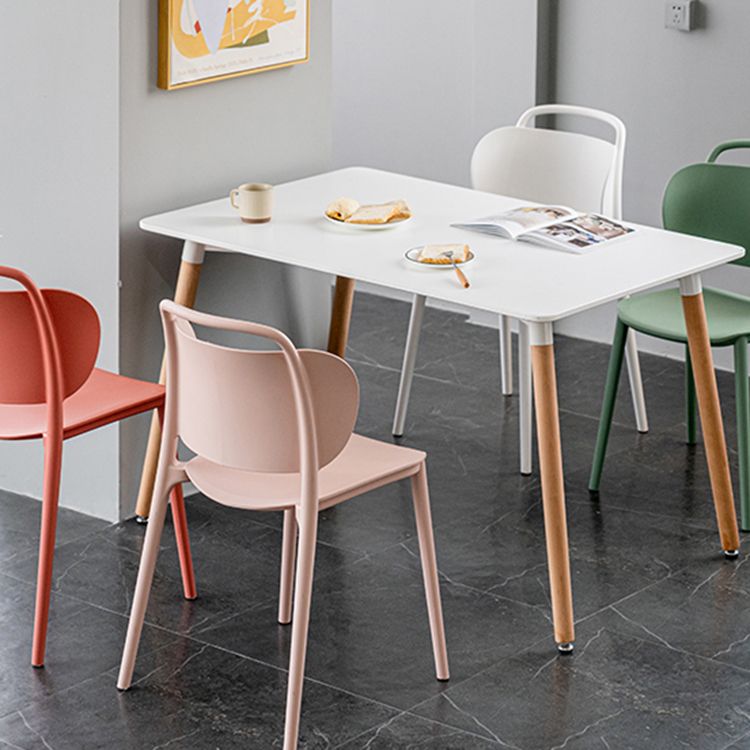 Chaise de salle à manger en plastique moderne, chaise sans bras latérale à dossier ouvert pour la cuisine