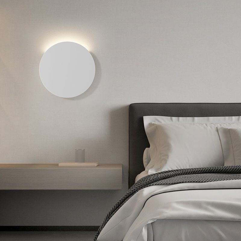 1-Light LED Wall Mount Light Simple Wall Light with Iron Shade for Living Room