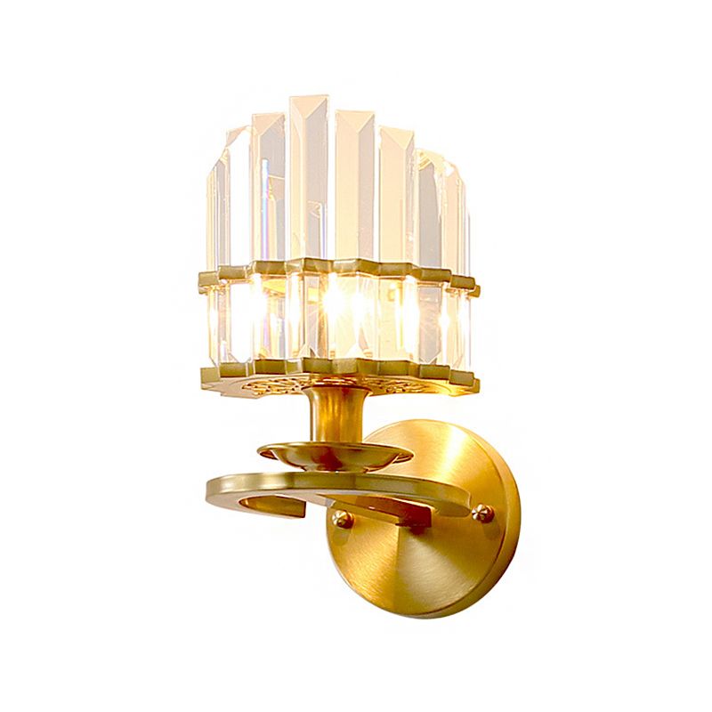 Clear Crystal Prism Wall Lighting Fixture Contemporary 1 Light Wall Lamp with Round Backplate in Brass