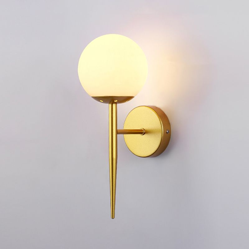 Modern Wall Mounted Lamp in Gold/Black Single Head Sconce Lights for Foyer