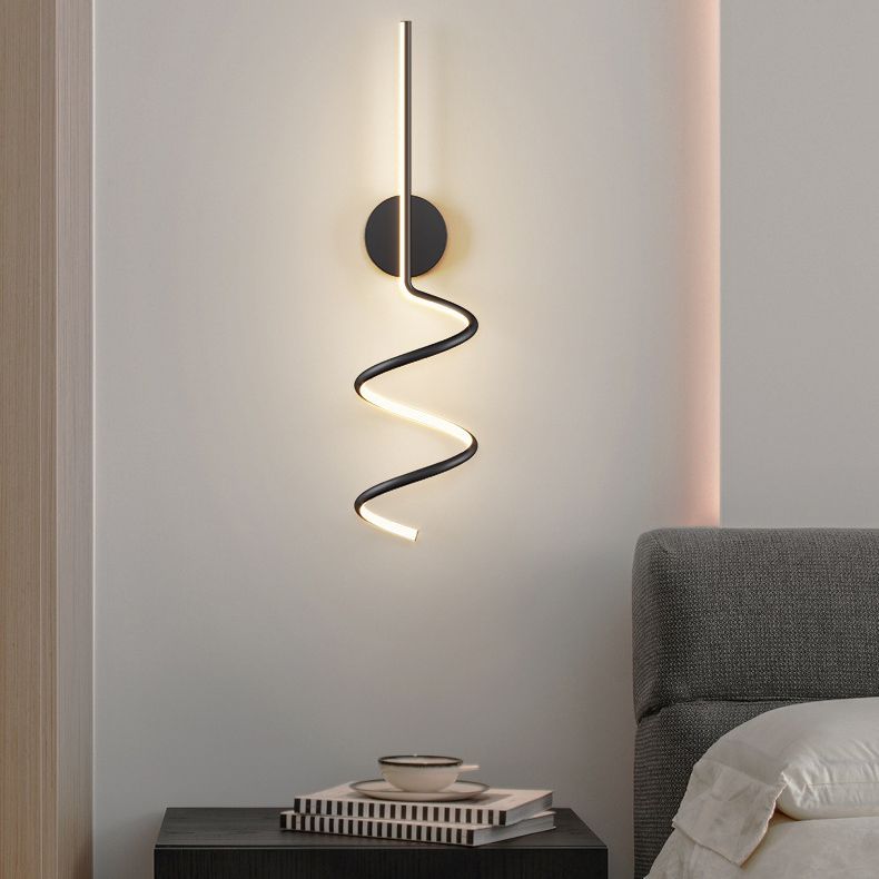 Éclairage mural de forme de ligne Éclairage de surface métallique minimaliste LED pour le couloir