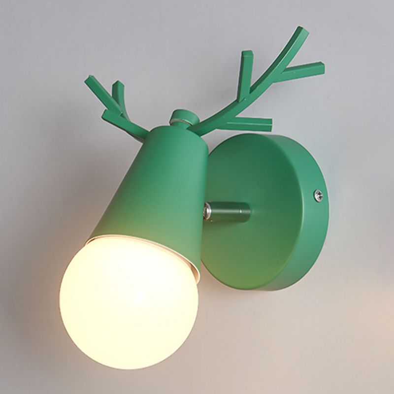 Unique Shape Wall Lighting Modern Style Metal 1 Light Sconce Lamp for Bedroom