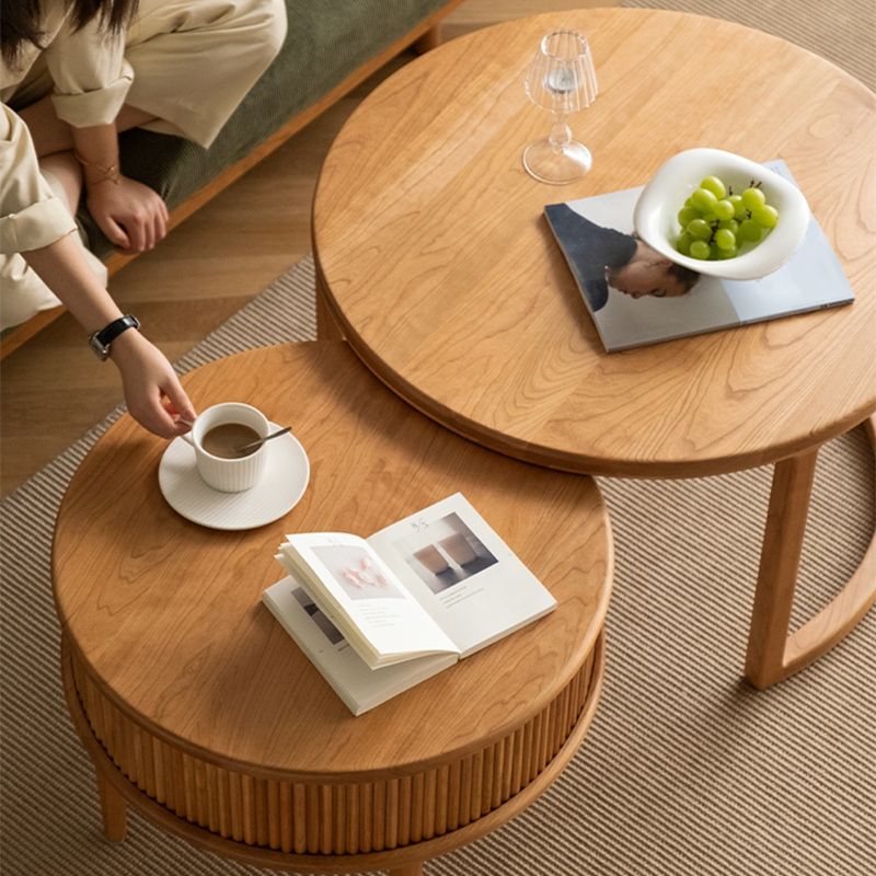 Contemporary Coffee Table Round Solid Wood Coffee Cocktail Table