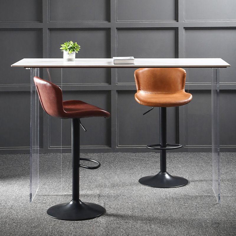 Barhocker im Industriestil, Lederschalensitz mit verstellbarer Höhe für die Restaurantbar