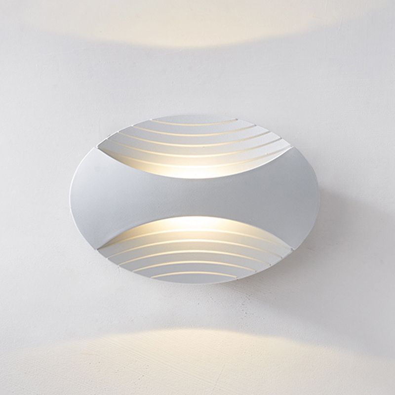 Moderner Stil ovaler Wandmontage Lampe Metall 2 Leuchten Wandmontierte Beleuchtung