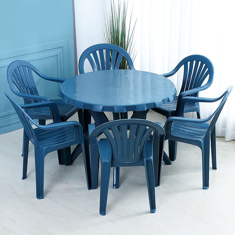 Modern Style Dining Table Outdoor Plastic Patio Table with Umbrella Hole