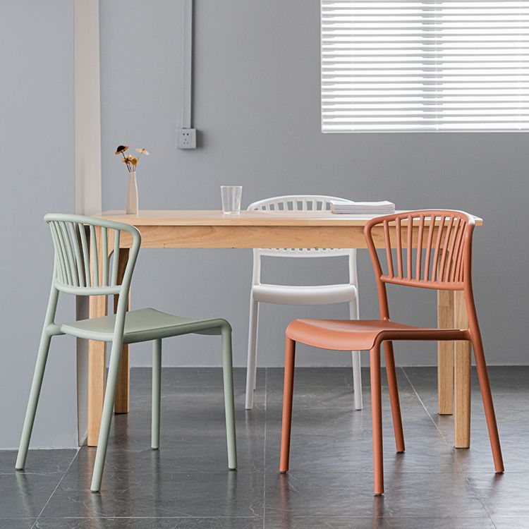 Chaise de salle à manger en plastique de Style nordique, chaise latérale à dossier à lattes pour usage domestique