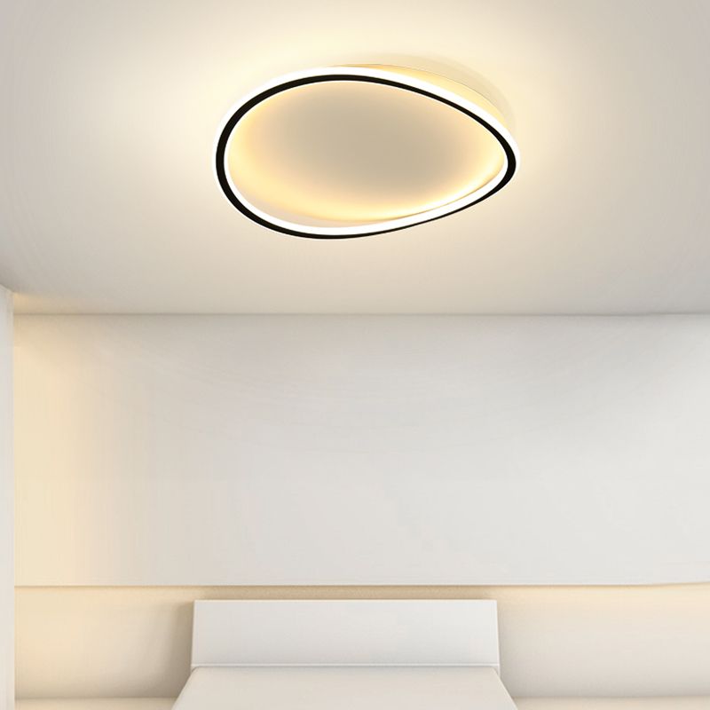 Black Flush Mount Ceiling Lighting Fixture Minimalist LED Metal Flush Mount Lighting
